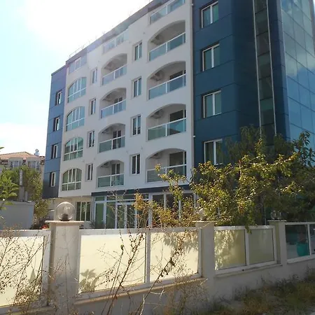 Ogosta 6 Apartman *